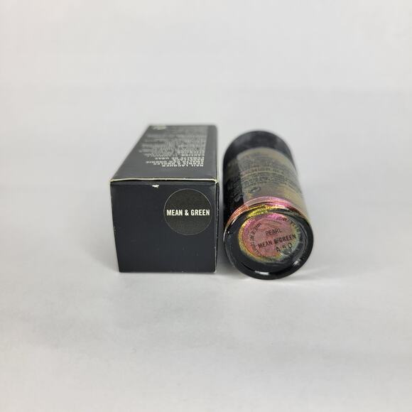 MAC Nail Lacquer "Mean & Green" Disney Villains Holographic Rainbow Duochrome - Picture 10 of 10